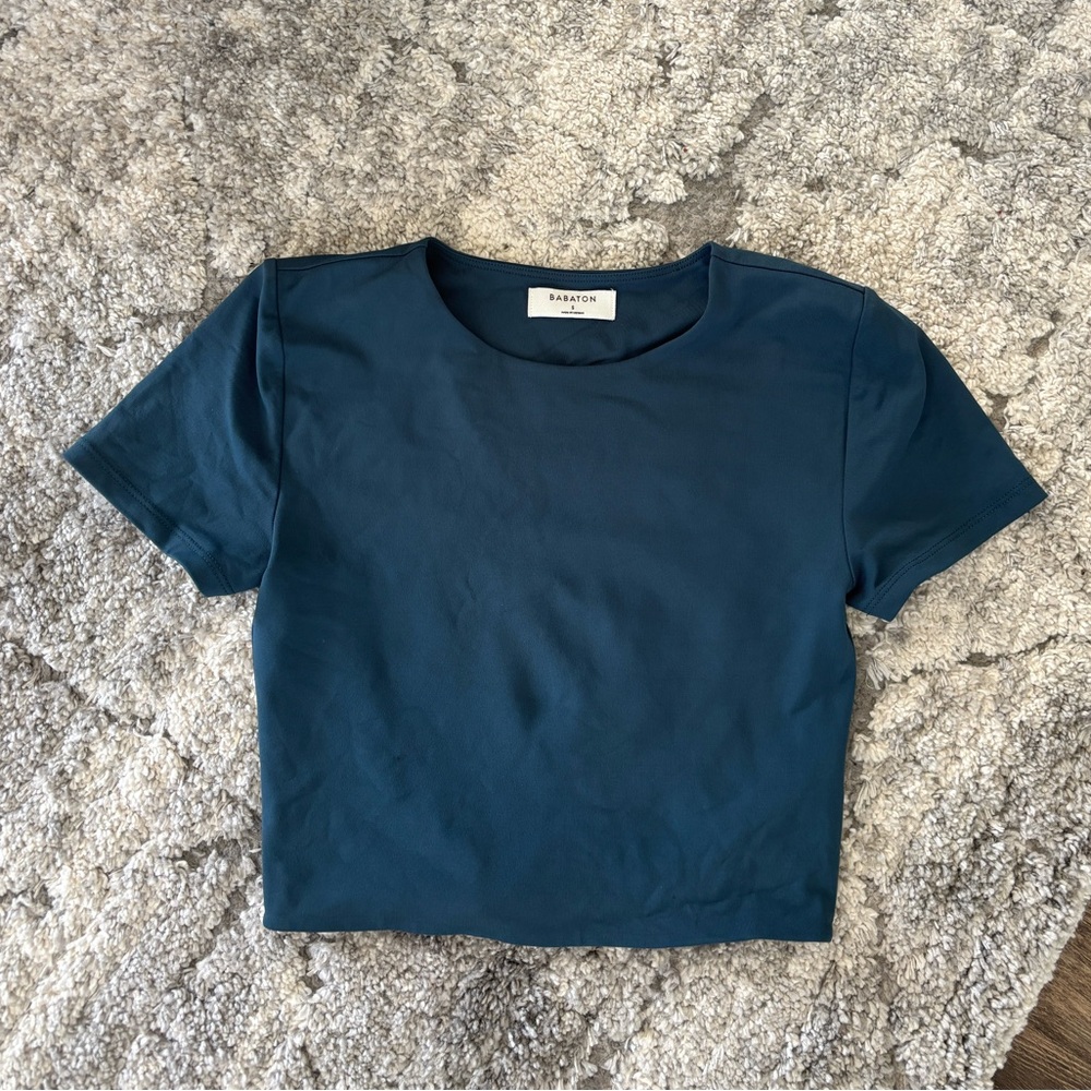 Aritzia - Babaton crop top